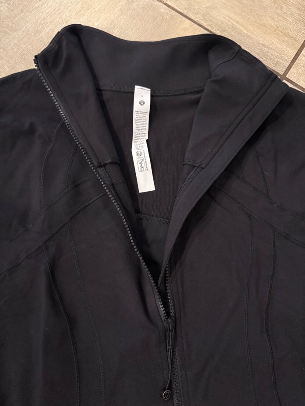NWT Lululemon Define Relaxed-Fit Jacket Luon Black Size 8 - Picture 2 of 6